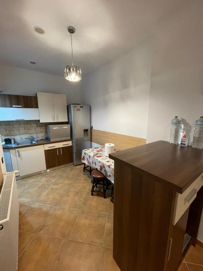 Maan Central Apartment Pet Friendly Location Brasov Exterior photo